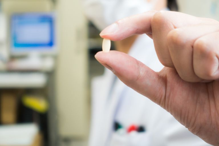 大手町の健康インフラ最前線働く人を支える内科病院と都市の進化